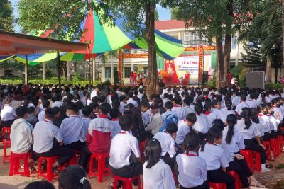 TRƯỜNG THCS PHAN ĐÌNH PHÙNG 25 NĂM HÌNH THÀNH VÀ PHÁT TRIỂN (1998-2023)